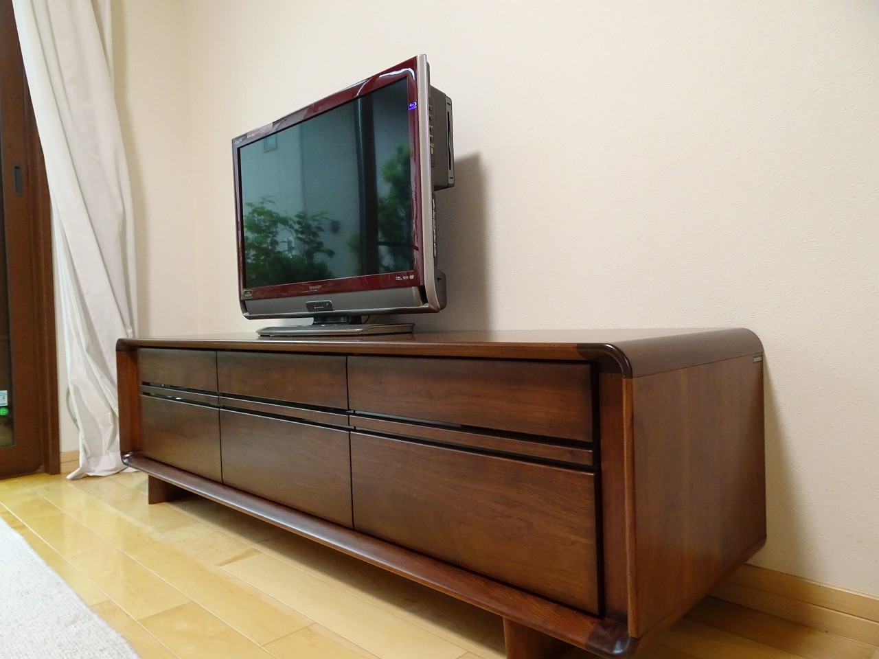 カリモク品番：テレビボード　　QU5627N000 